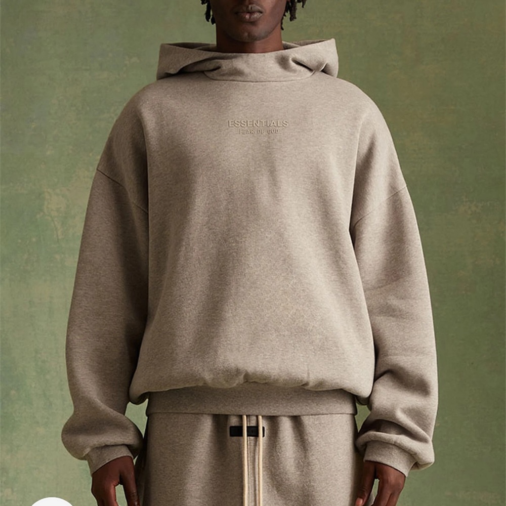 BRAND NEW FEAR OF GOD HOODIE. NEVER WORN STILL IN THE BAG IT CAME WITH